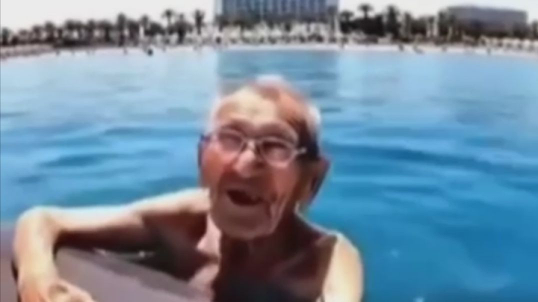 Первый раз на море