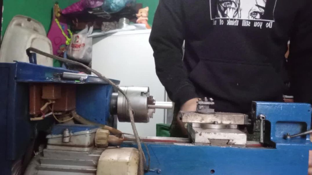 Токарный станок по металлу СНТ-1. Обзор. Тестовый запуск.